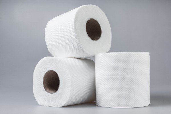 Toilet tissue gulung